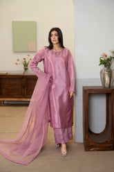 Nayab lilac silk 3-piece suit with keyhole neckline & organza dupatta - front view