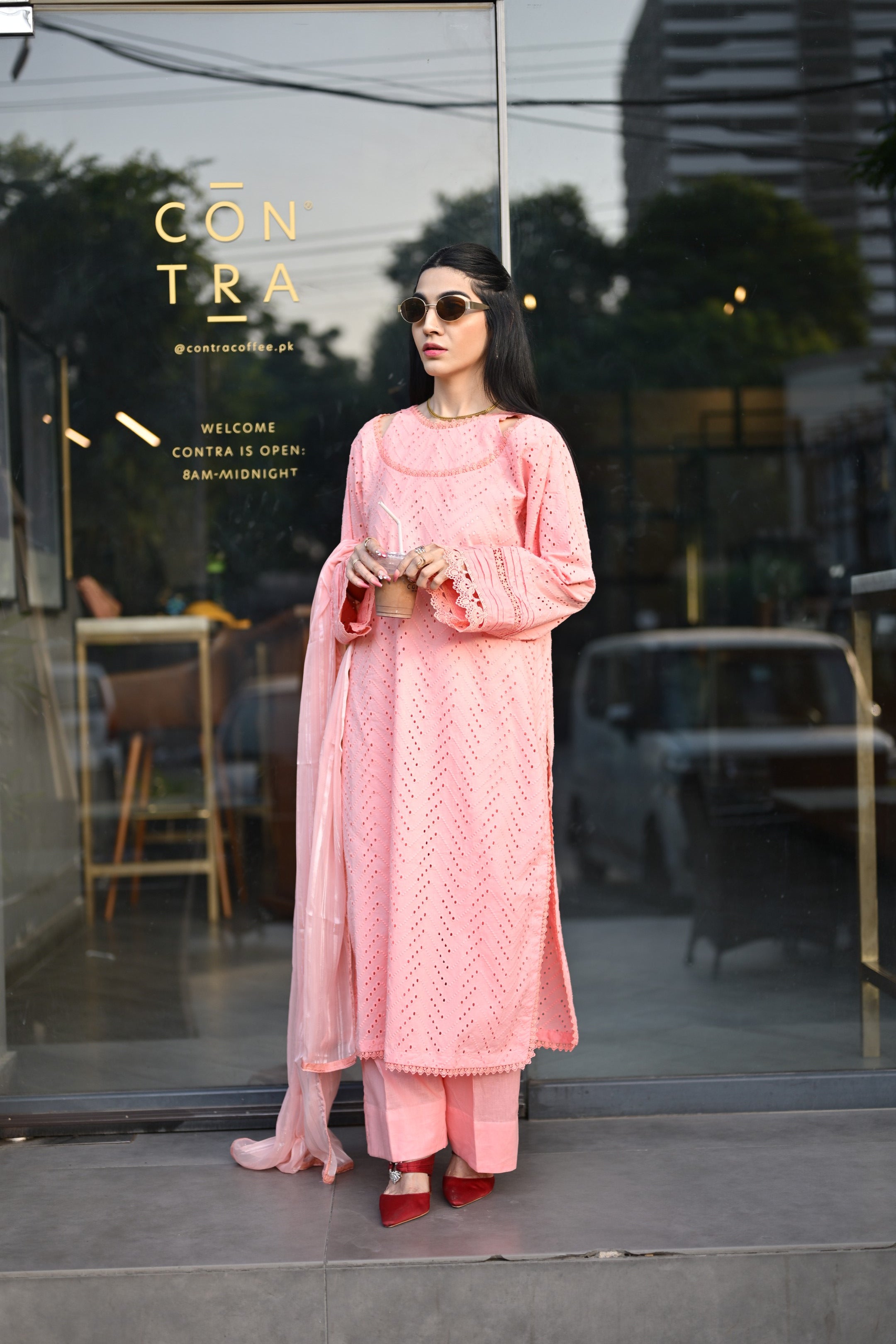 Final full view of BEBANO’s Gulaabi Dastaan from Gulzar Collection — graceful pink 3-piece ensemble.